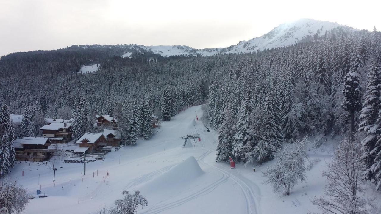 Appartement En Residence Skis Aux Pieds Avec Sauna Courchevel Buitenkant foto