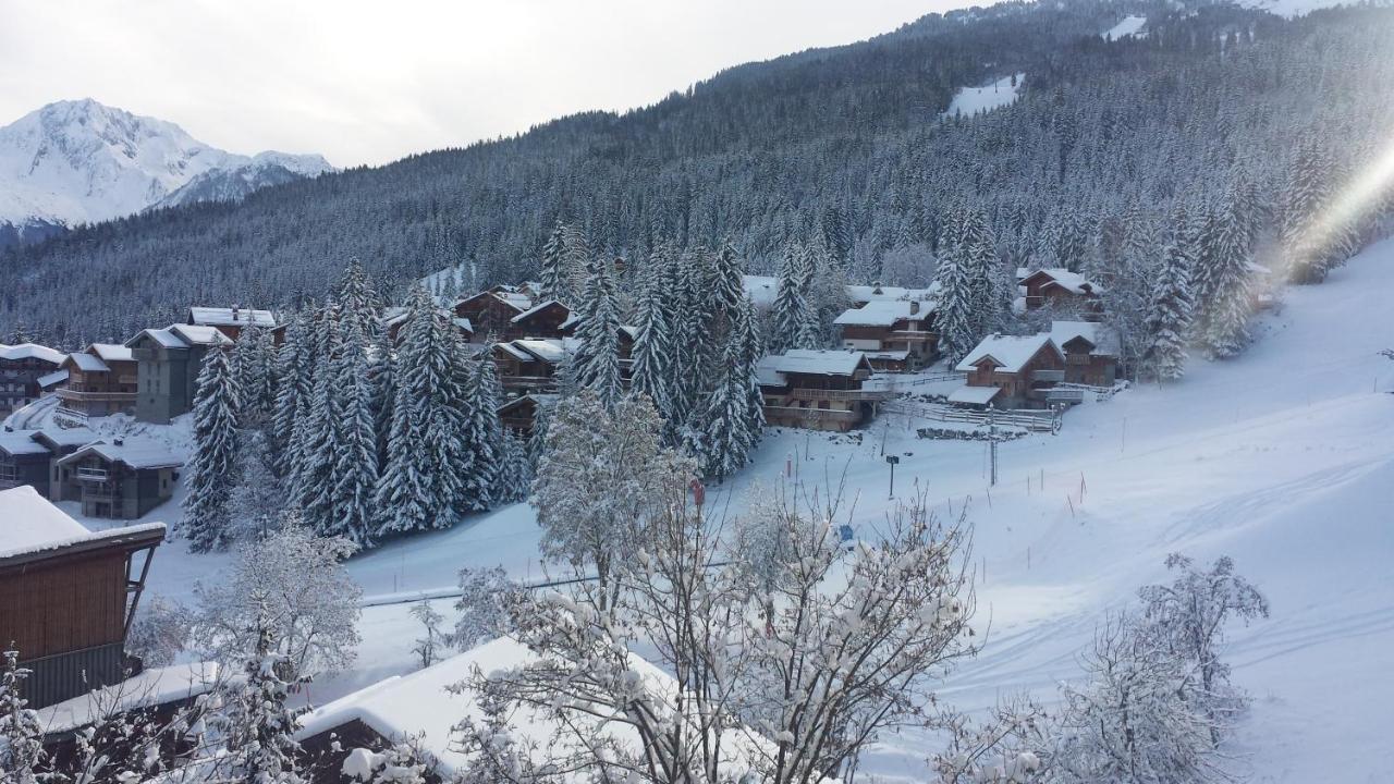 Appartement En Residence Skis Aux Pieds Avec Sauna Courchevel Buitenkant foto